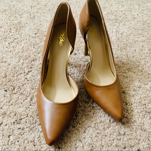 Mossimo Supply Co. Shoes - Mossimo Camel Stiletto Pump Heels (8.5)